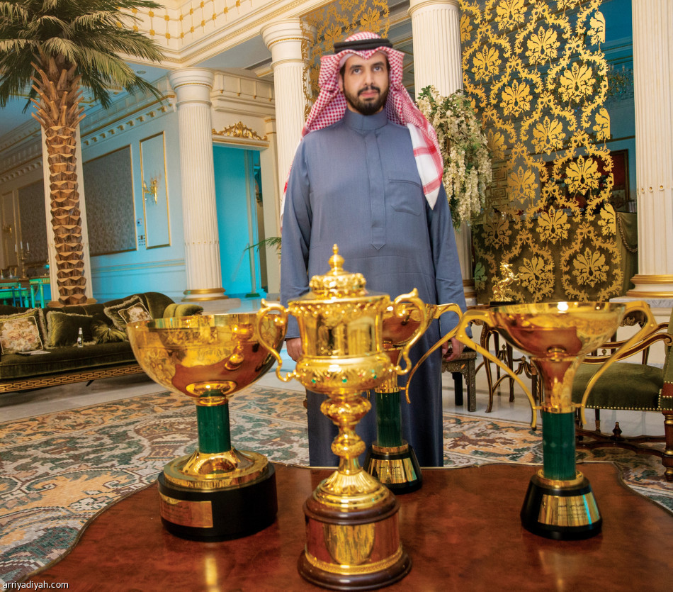 سعود بن سلمان:
«إمبلم رود» ليس للبيع